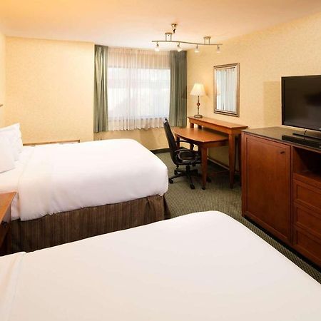 Red Lion Hotel Kennewick Columbia Center Екстериор снимка