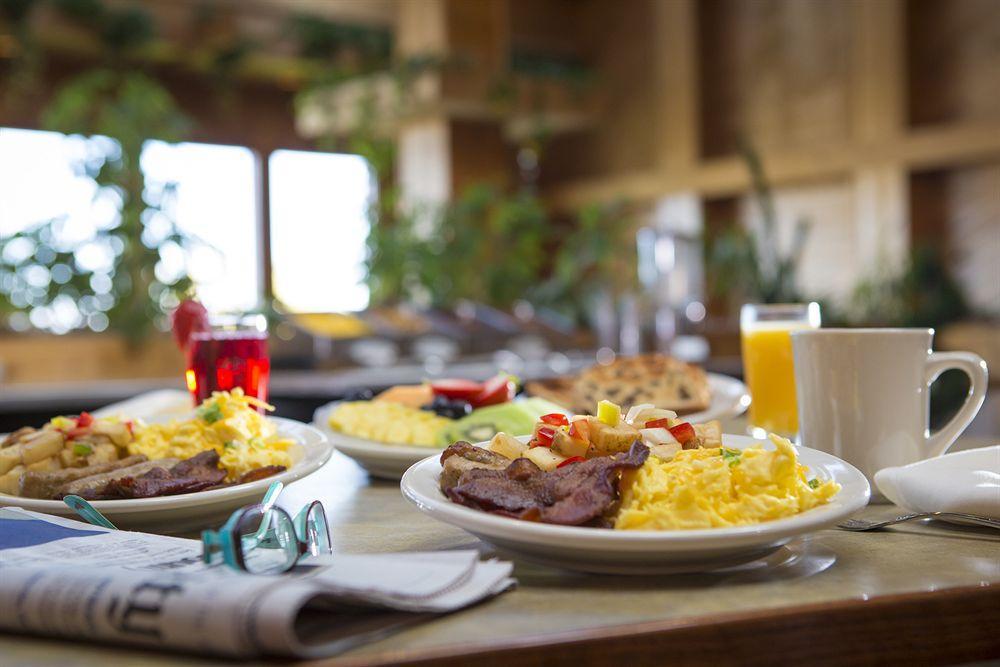 Red Lion Hotel Kennewick Columbia Center Екстериор снимка