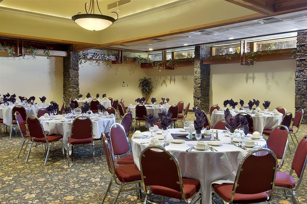 Red Lion Hotel Kennewick Columbia Center Екстериор снимка