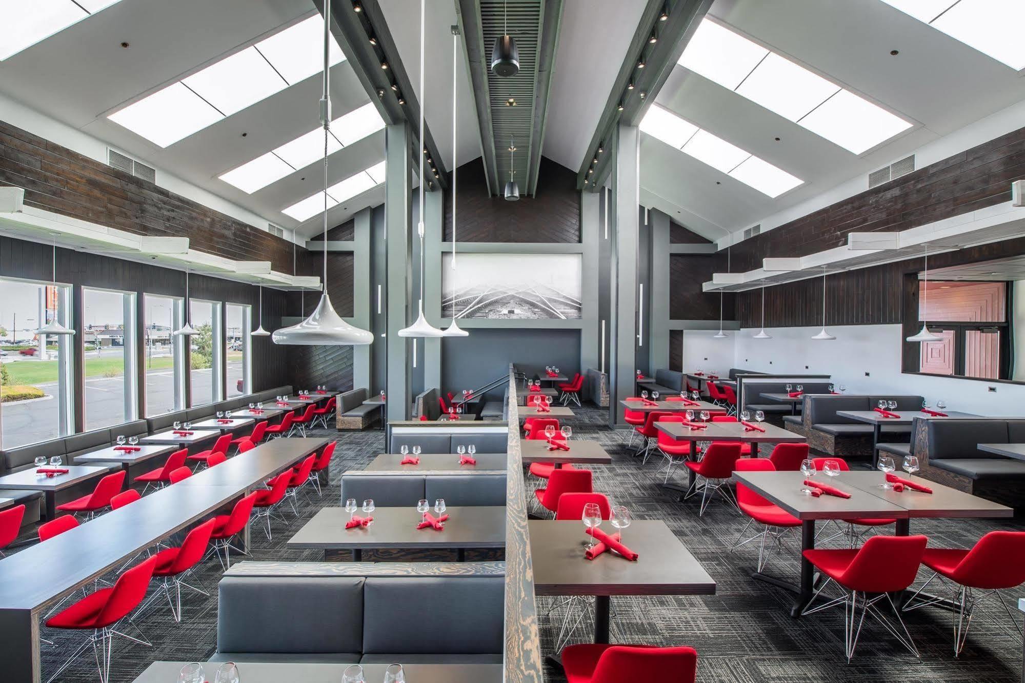Red Lion Hotel Kennewick Columbia Center Екстериор снимка