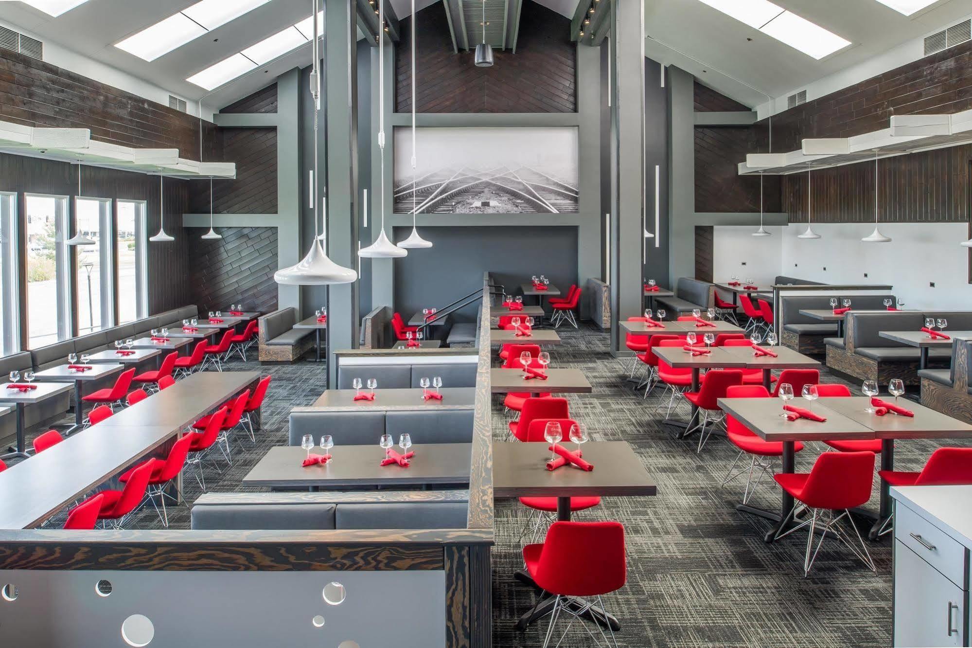 Red Lion Hotel Kennewick Columbia Center Екстериор снимка